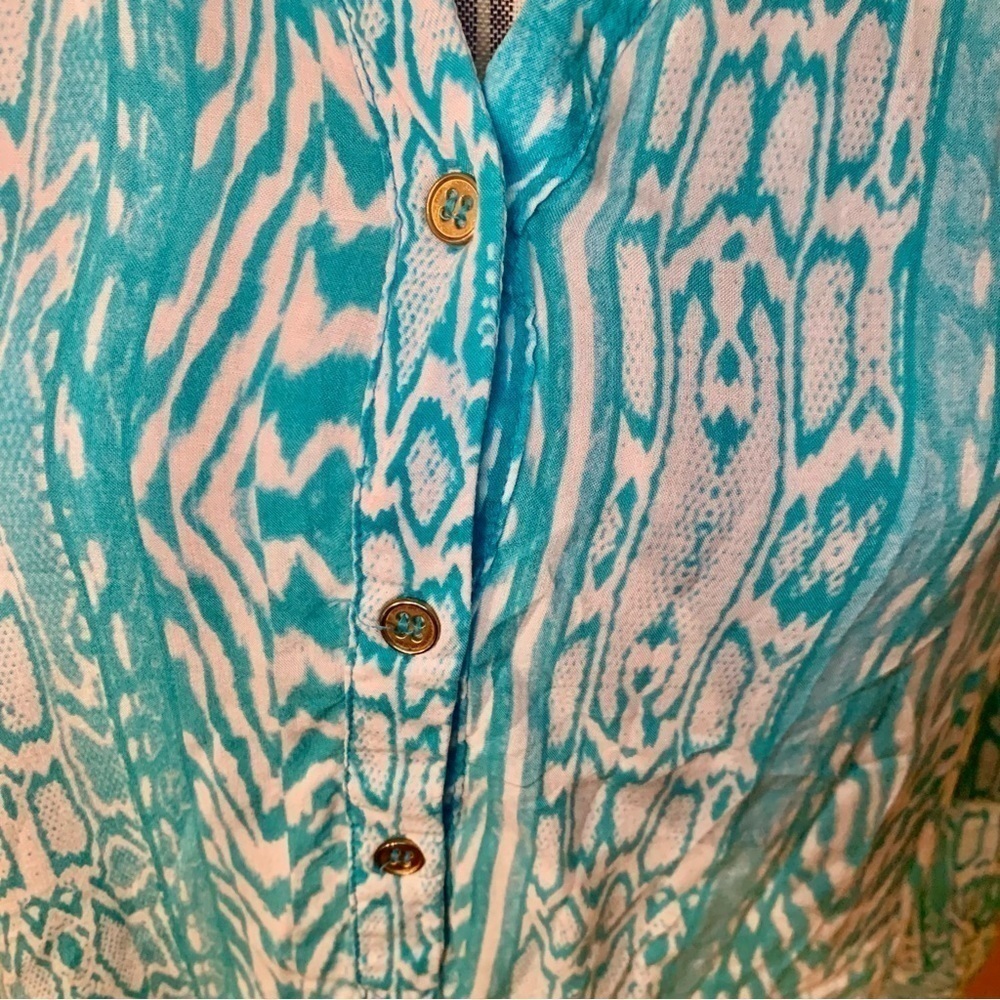 Grand & Greene Tunic Top Large Teal White 3/4 Length Sleeves 1/4 Button-Up Rayon - Picture 3 of 15